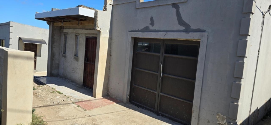 4 Bedroom Property for Sale in Scenery Park Eastern Cape